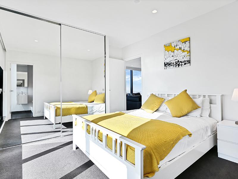 Mj Shortstay Apartments - Platinum Tower เมลเบิร์น ภายนอก รูปภาพ