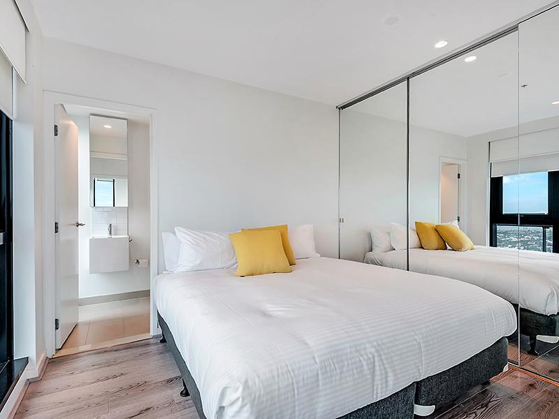 Mj Shortstay Apartments - Platinum Tower เมลเบิร์น ภายนอก รูปภาพ